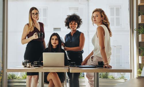 O aumento da presença feminina na liderança das empresas de sucesso